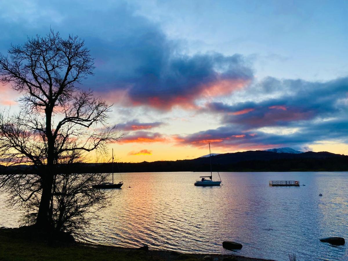 Stiles Of Ambleside Panzió Kültér fotó